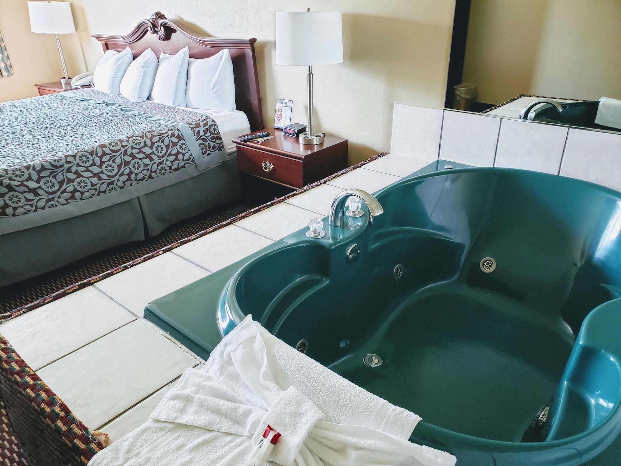 Days & By Wyndham Of Hotel